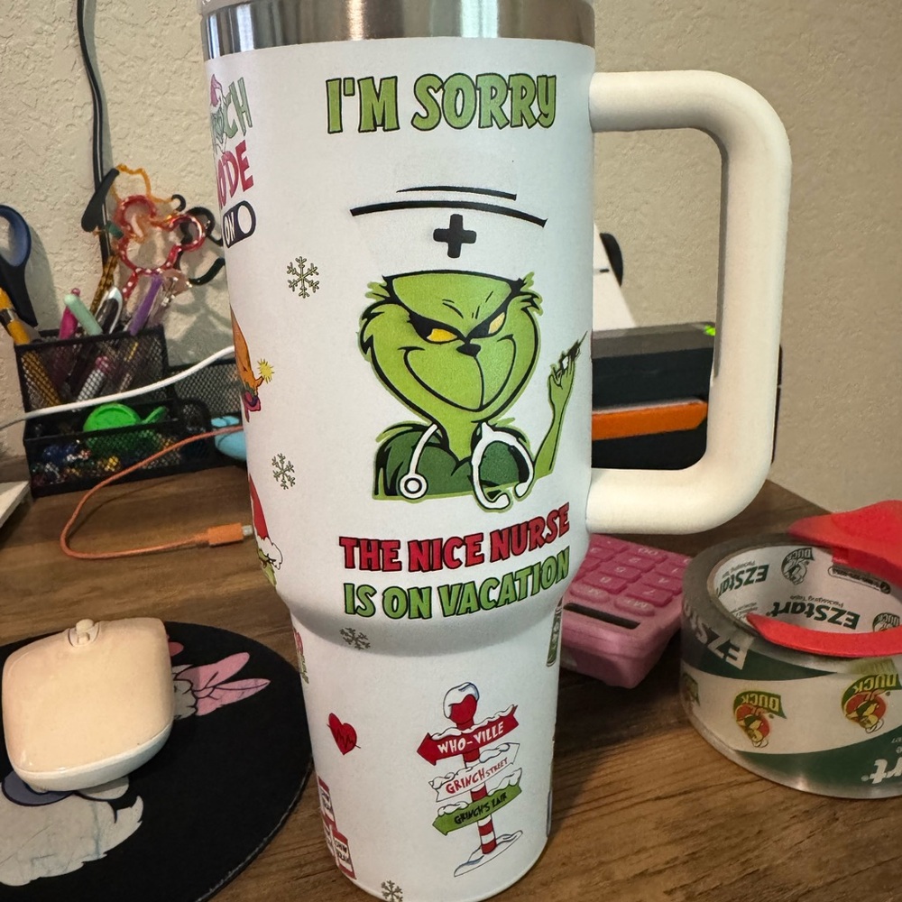 Grinch 40 Ounce Tumblr